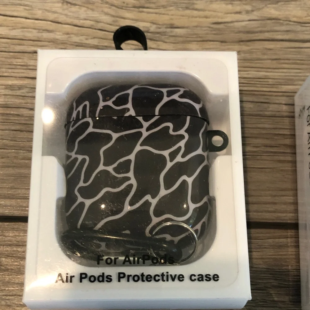 Stylish AirPods Protective Case with carabiner